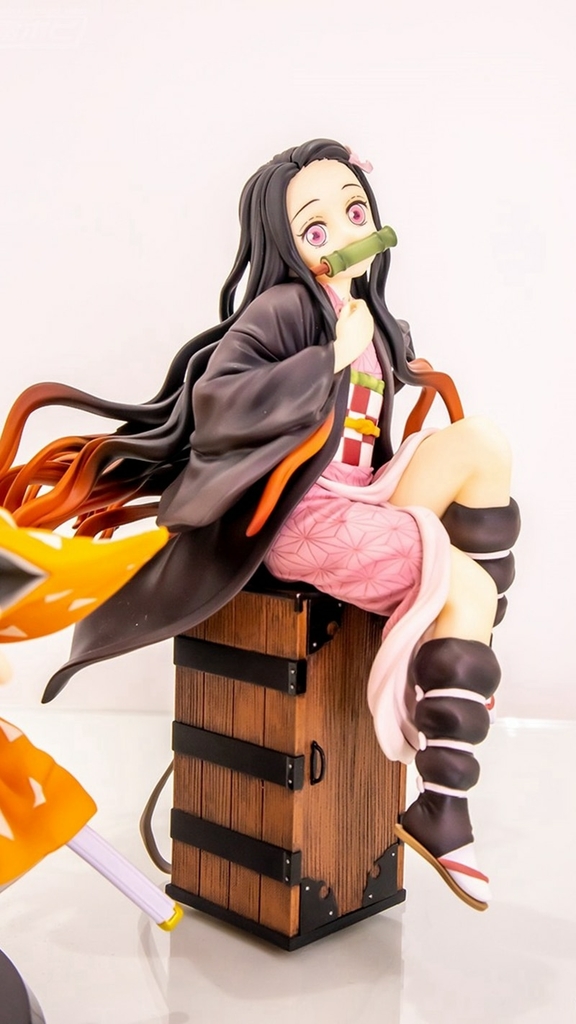 Demon Slayer PVC Figura Modelo Presente, Kamado Nezuko, Tanjirou