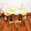 Mesa y Sillitas del Bosque