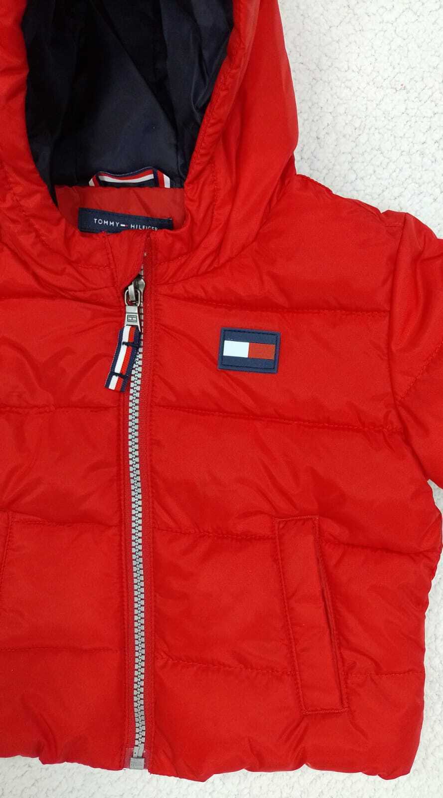 Jaqueta Bobojaco Vermelha Tommy Hilfiger Infantil Detalhes