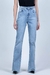 CALÇA JEANS FLARE AZUL CLARO