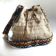 Bolsa franjas em algodão cru - Volpi Design