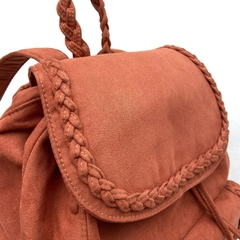 Mochila tranças - cor madeira - comprar online