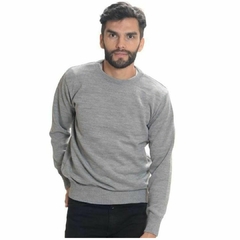 SWEATER BASICO LISO CUELLO BASE
