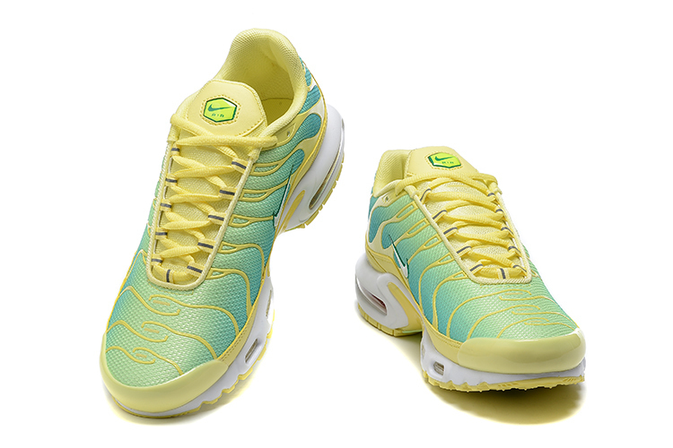 Nike air store max plus lime