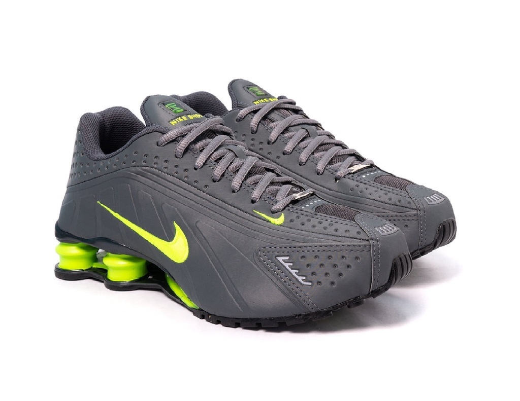 Nike shox r4 homme 2025 brun