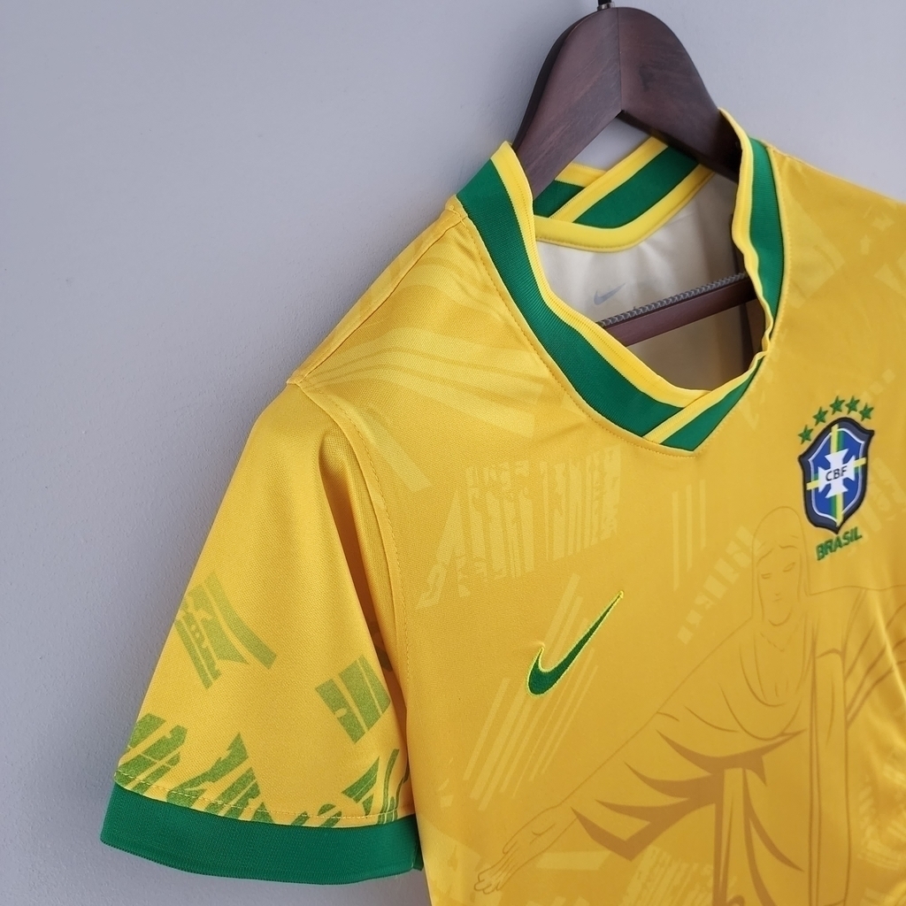 Camisa Nike CBF Brasil - Edição Especial Amarela - TAMANHO M