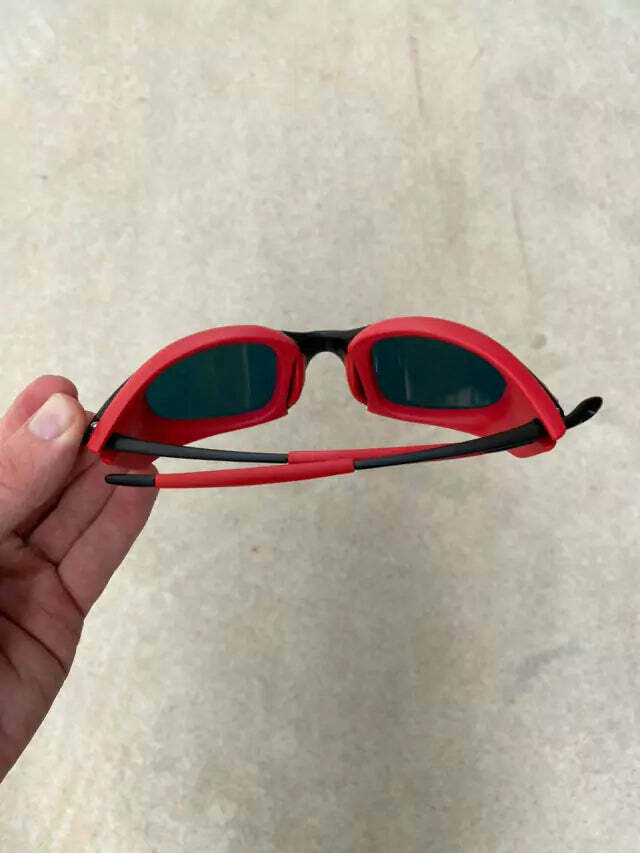Óculos de Sol Juliet Carbon Lente Vermelha Ruby