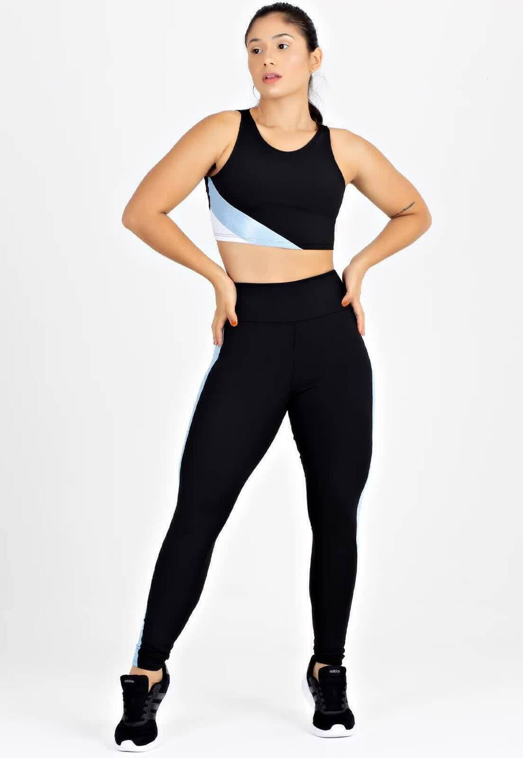 Cropped + Calça Legging Preto com Azul e Branco Conjunto