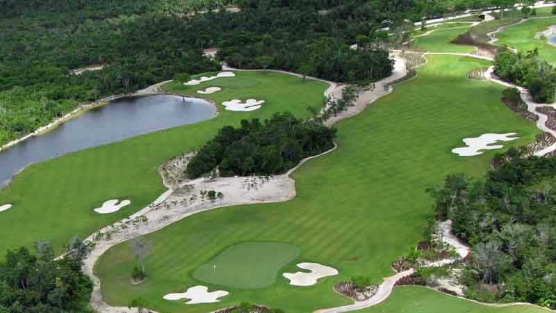 El Tinto Golf Course Cancún