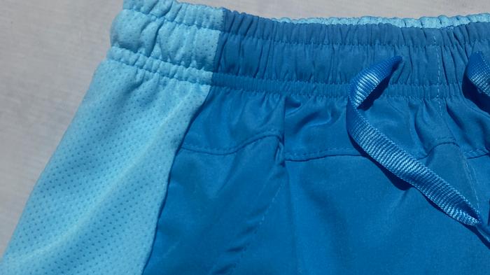 Detalle de tela Shorts con Calza Dry FN Indumentaria