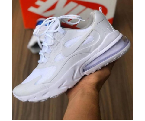 NIKE REACT 270