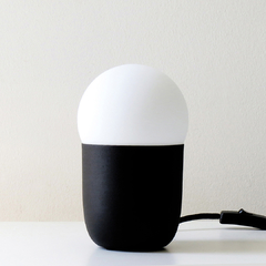 LAMPARA DE MESA NUTO - Lumishop Iluminación