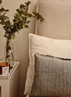 Almohadon Anunu - comprar online