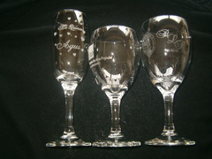 Copas de champagne,vino y agua grabadas con tu logo