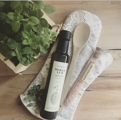 Mini huerta con aceite de oliva y sal marina en internet