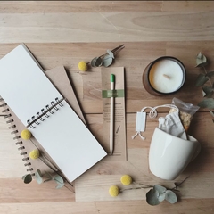 Set de escritorio con anotador y taza - comprar online
