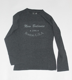 Remera Manga Larga Algodón de Mujer New Balance Street Vintage Plomo
