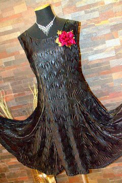Vestido con godets en Seda Labrada - comprar online