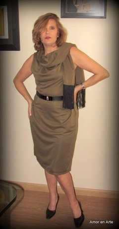 Vestido diseño Lucía en crep de seda en internet