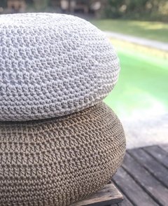 Puff Flotante Exterior - comprar online