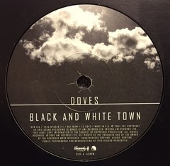 Doves - Black and White Town [Compacto]