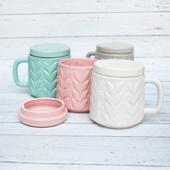 TAZA con TAPA MODELO HOJAS - COLOR VERDE MENTA - LINEA INFUSIONES en internet