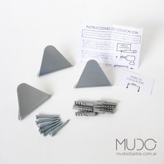 perchitas triangulares metalicas mudo objetos diseño decoracion perchas perchero