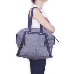 Avril - comprar online