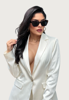 SET BLAZER Y PANTALON PALAZZO MARFIL SATINADO FRANCY LEON 756 en internet