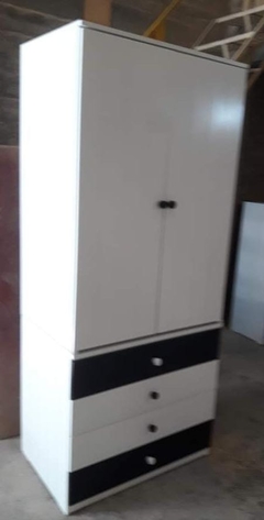 Ropero Linea Economica - Nido de Polluelos