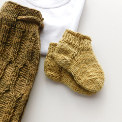 Calcetines - amarillo dorado (maqui) - EntramadoSur. Moda infantil sostenible