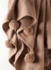 OTOÑO POM POM THROW - CAMEL - AWANAY