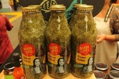 Salsa Alemana de Pepinos (Sweet Relish) en Botella - NARDA LEPES CASA & COCINA