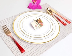 120 Utensilios de plástico rojo y dorado en internet