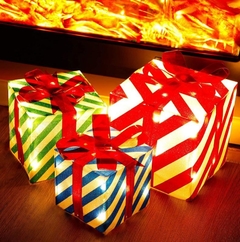 Juego de tres cajas de regalo iluminadas - comprar online