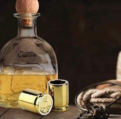 Juego de 2 vasos de chupito en forma de bala de calibre 50 en internet