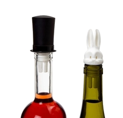 Doble vertedor para vino diseño de conejo