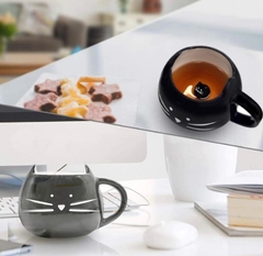 Taza de café de cerámica con diseño de gato en internet