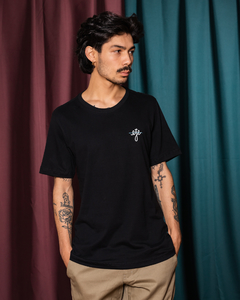 Remera eje "Vase" - comprar online