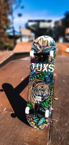 SKATE COMPLETO TUXS MAPLE 7 CAPAS RUEDAS DE URETANO TRUCKS DE ALUMINIO - tienda online
