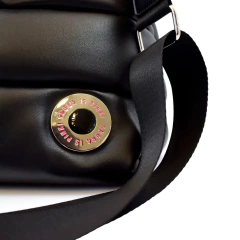 Cartera Shopper Skora Is Pink! en internet