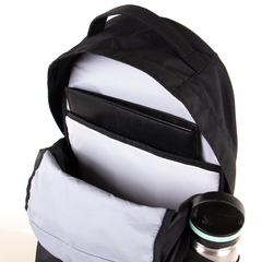 Mochila Portanotebook Reforzada Primicia Adn - Donna 8 Marroquinería - Valijas - Carteras - Bolsos - La Plata - Case Logic - Primicia- Amphora - Jansport- Cubritas