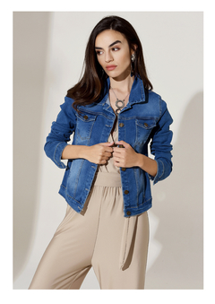 Campera "CHANTAL" Jean Elastizada Clásica Azul Claro - comprar online