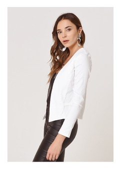 Imagen de Chaqueta "OLIVIA" Blanca Bengalina