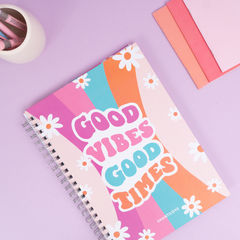 Cuaderno A4 Rayado Anillado "GOOD WIBES...." - nofret