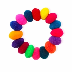 Colita con pompones multicolor
