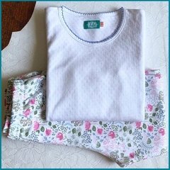 Pijama "Bustinza Flores" en internet