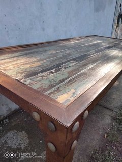 Mesa hierro y madera recuperada - comprar online