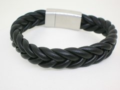 Pulsera Orión - Cuero sintético y acero - comprar online
