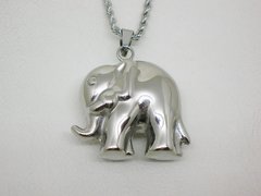 Dije Strong elephant + cadena
